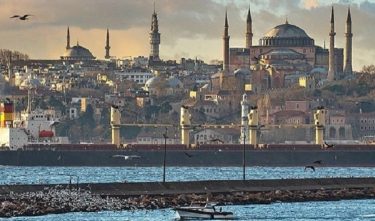 Isztambul teherhajó
