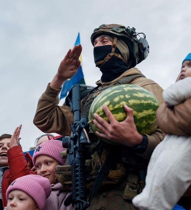 görögdinnye ukrán katona
