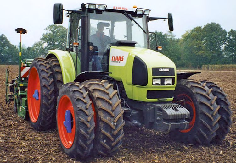 Claas Iker gumiabroncs