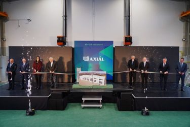 Axiál műhelycsarnok-átadás Szekszárd