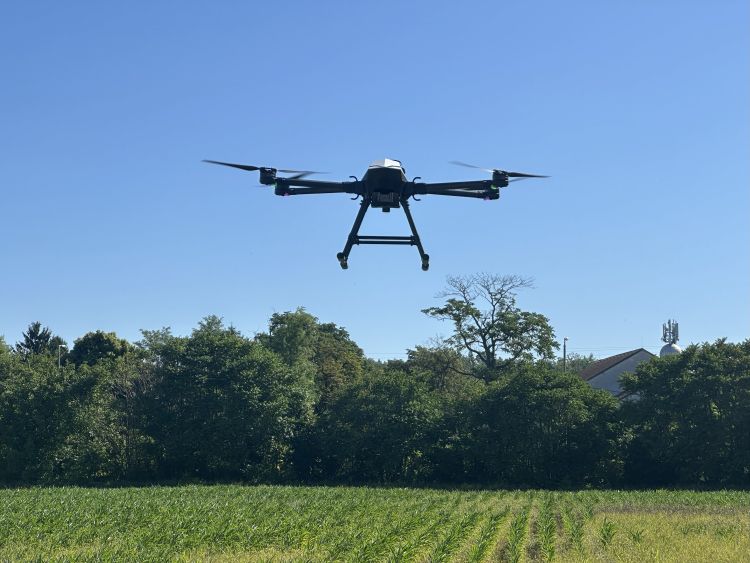 ABZ Innovation M12 UAV