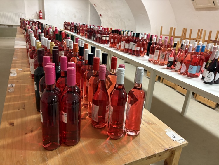 Szigetcsépi rozé lett az ország legjobb rozébora