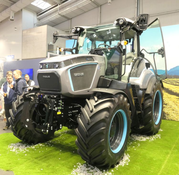 Tadus elektromos traktor