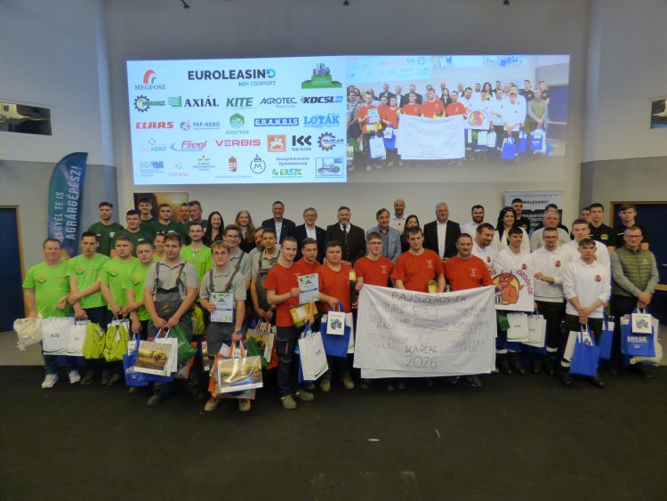 Agrárgépész verseny döntő csapatai