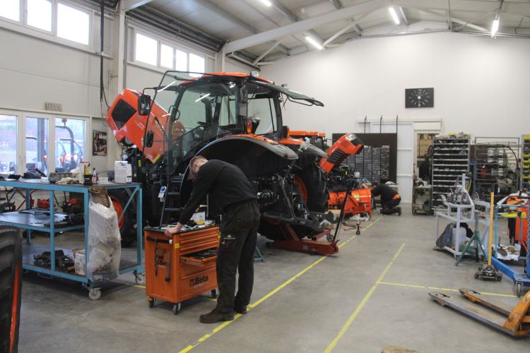 Kubota szervizháttér a Két-Katánál