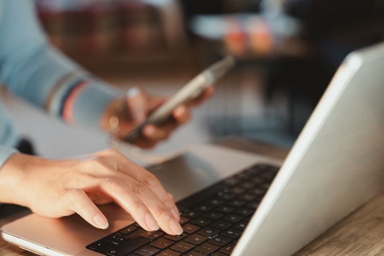 Online adóbevallás készül