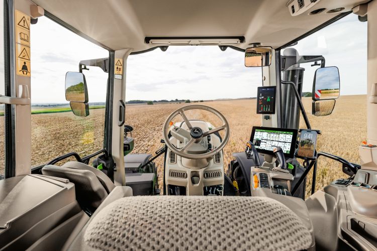 Megújult John Deere kezelőfelület.